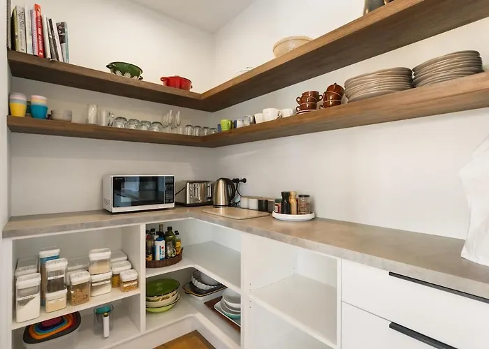 Three Northlake - Stylish 3br Retreat In Holiday home Wanaka