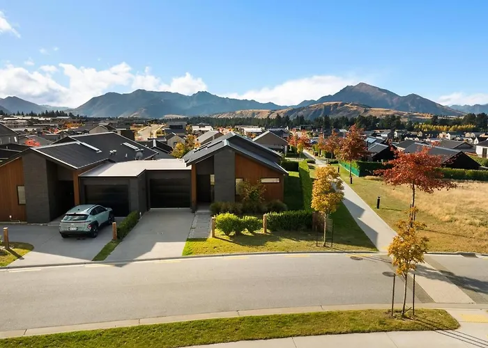 Three Northlake - Stylish 3br Retreat In Wanaka